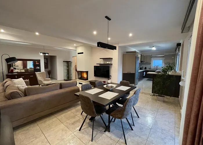 Aristides * Krinídhes